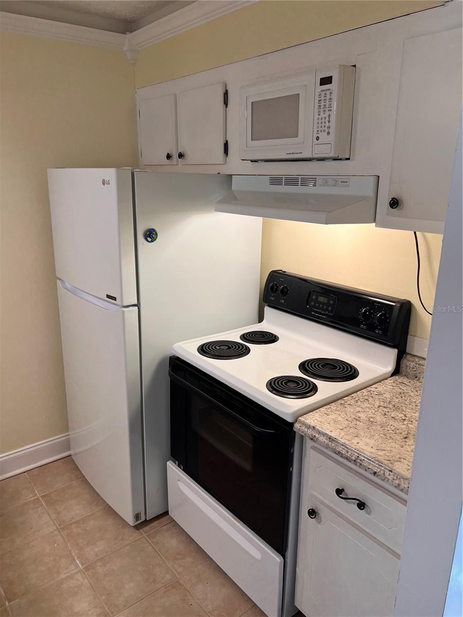 HARBOUR TOWNE CONDO - Residential