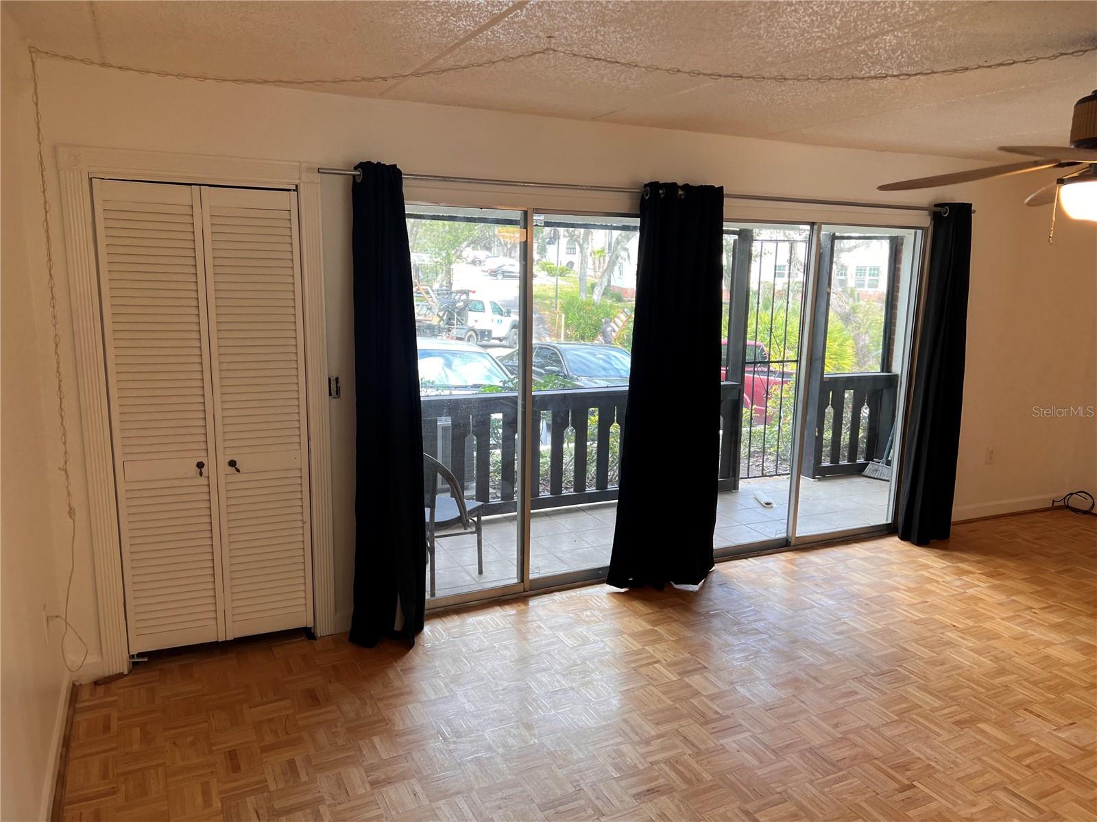 HARBOUR TOWNE CONDO - Residential