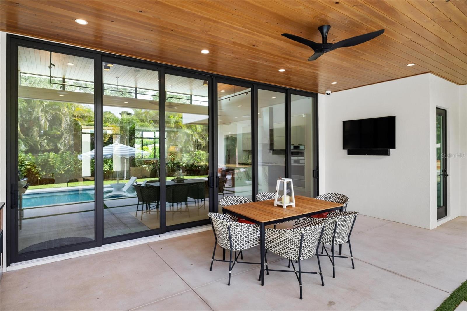 POINSETTIA PARK 2 - Residential