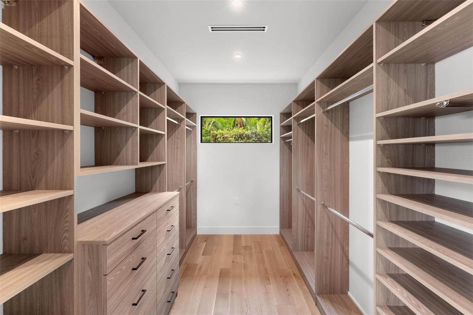 POINSETTIA PARK 2 - Residential