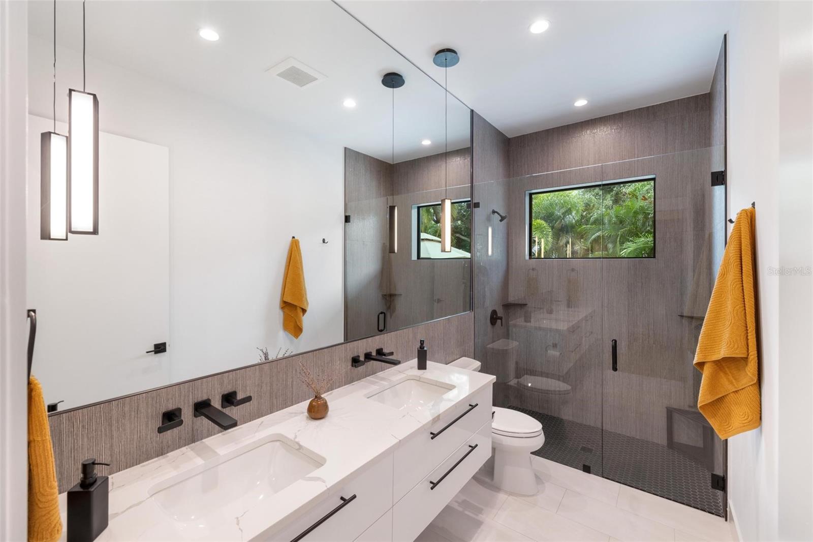 POINSETTIA PARK 2 - Residential