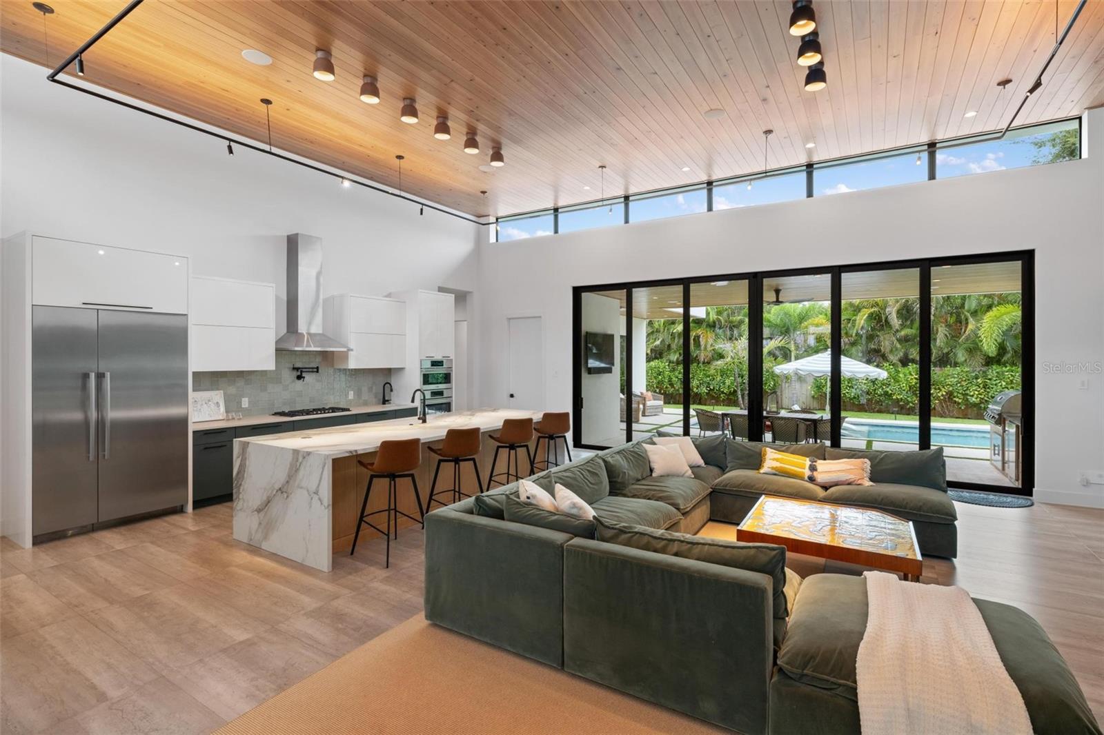 POINSETTIA PARK 2 - Residential