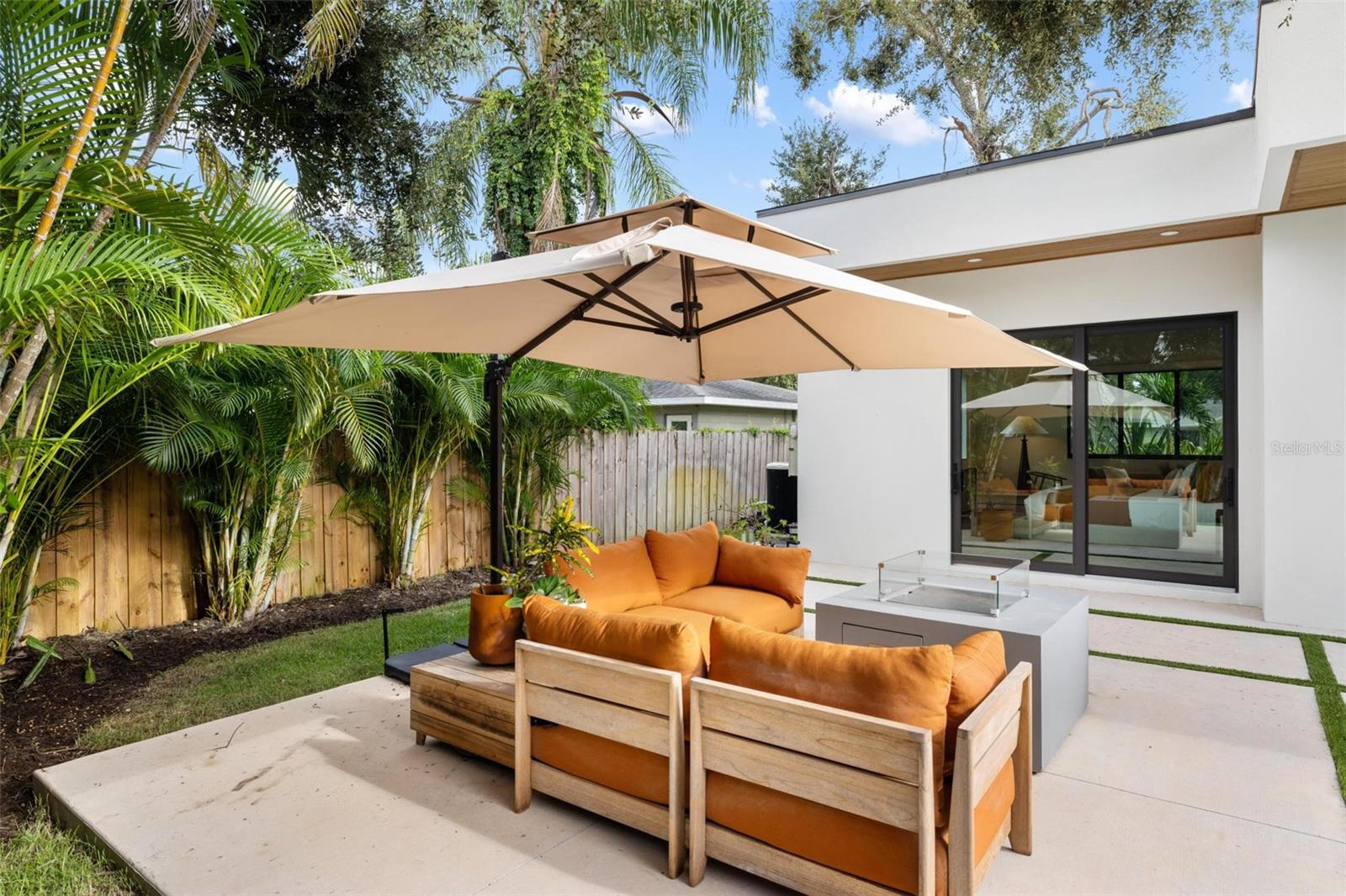 POINSETTIA PARK 2 - Residential