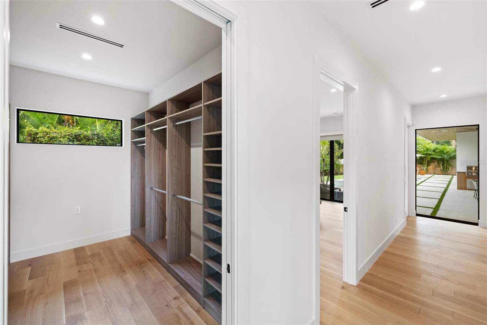 POINSETTIA PARK 2 - Residential