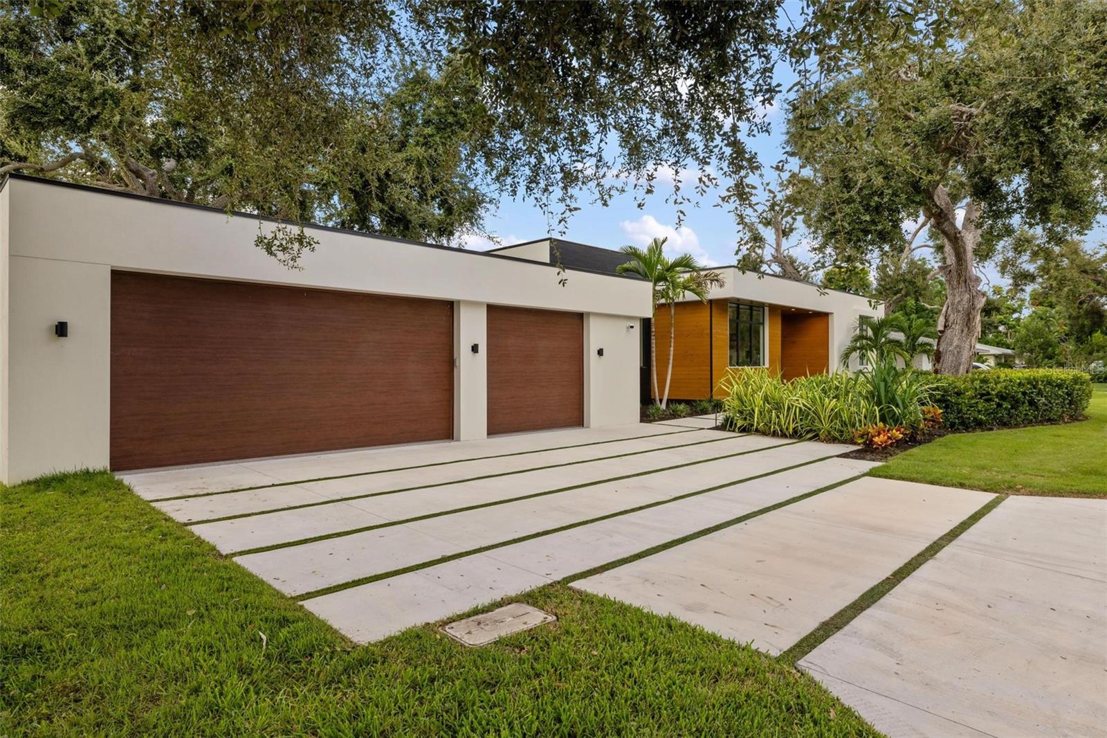 POINSETTIA PARK 2 - Residential