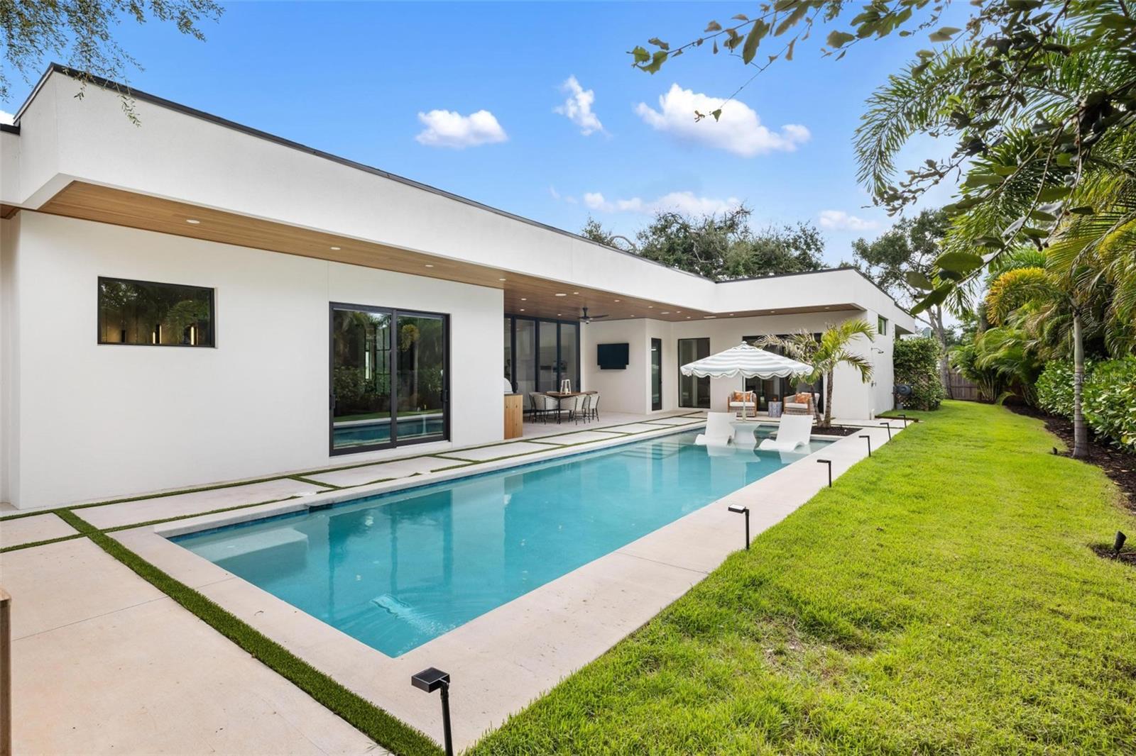 POINSETTIA PARK 2 - Residential