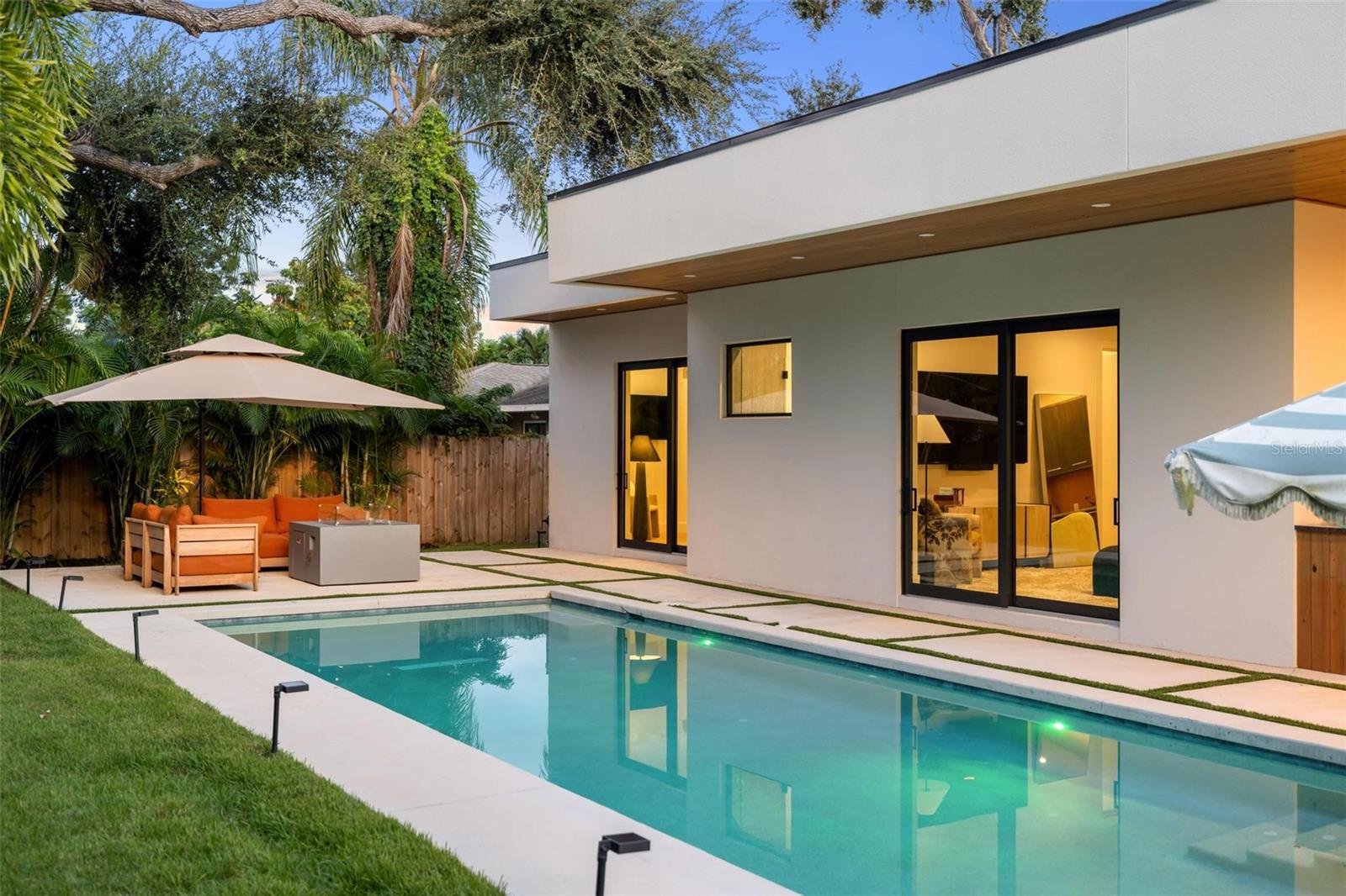 POINSETTIA PARK 2 - Residential