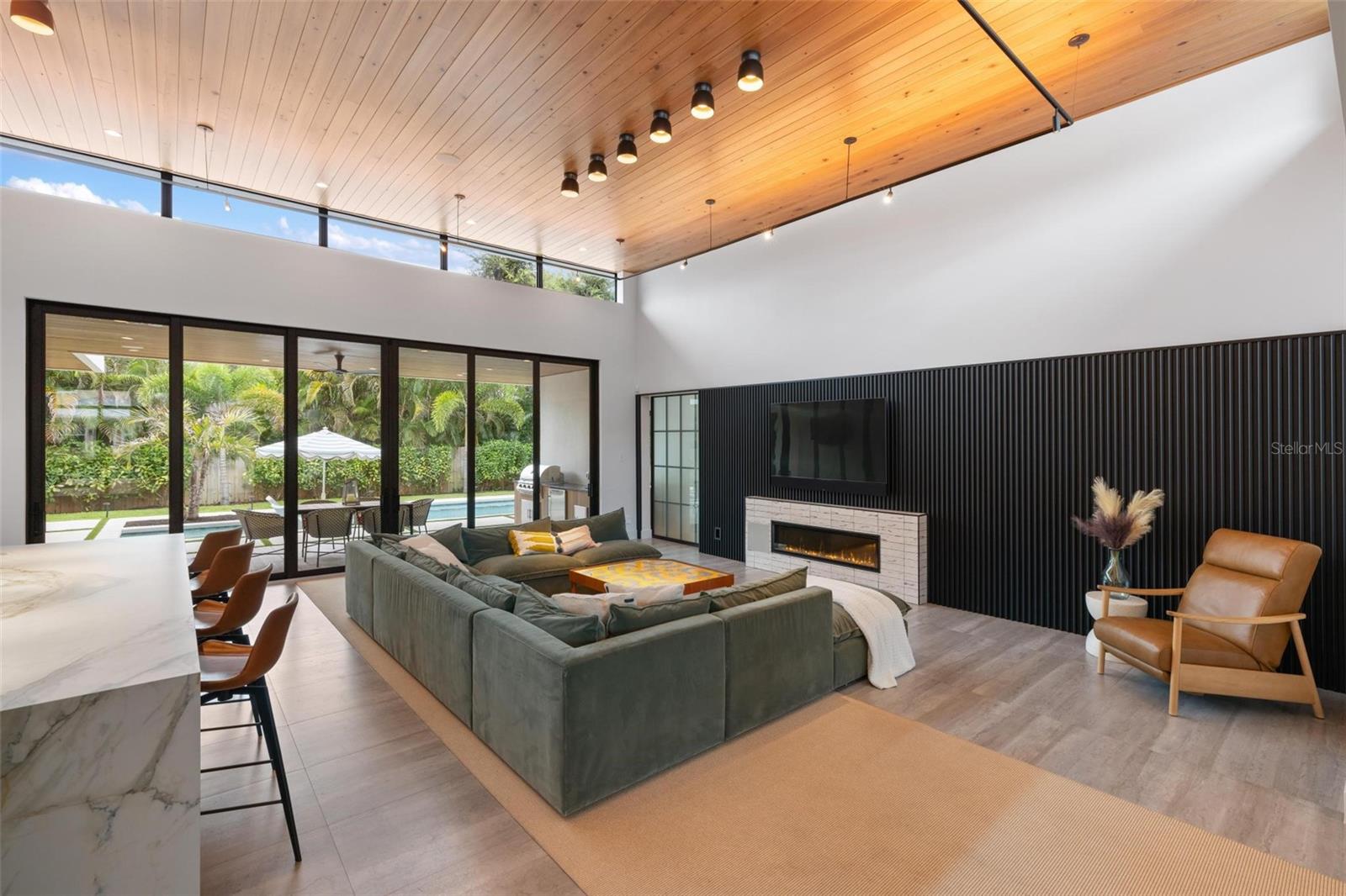 POINSETTIA PARK 2 - Residential
