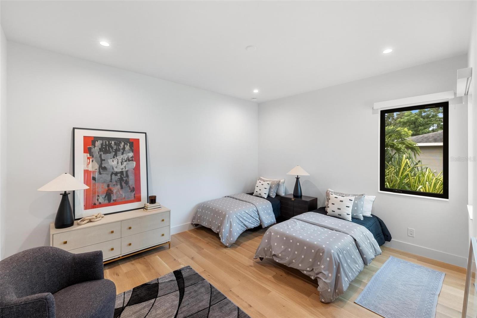 POINSETTIA PARK 2 - Residential