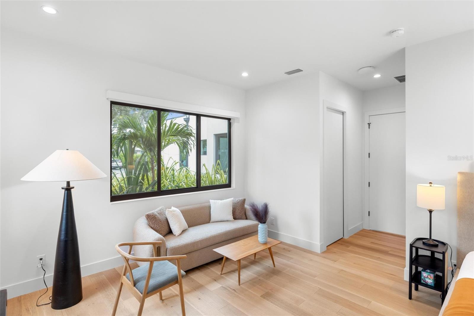 POINSETTIA PARK 2 - Residential