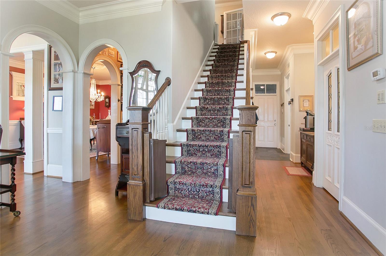 RIVER OAKS - Residential