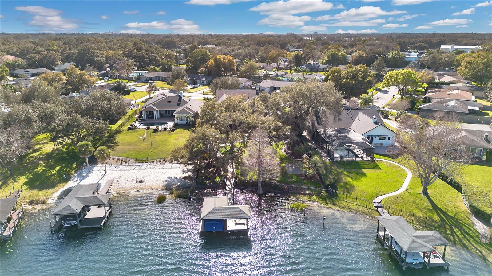 RIVER OAKS - Residential