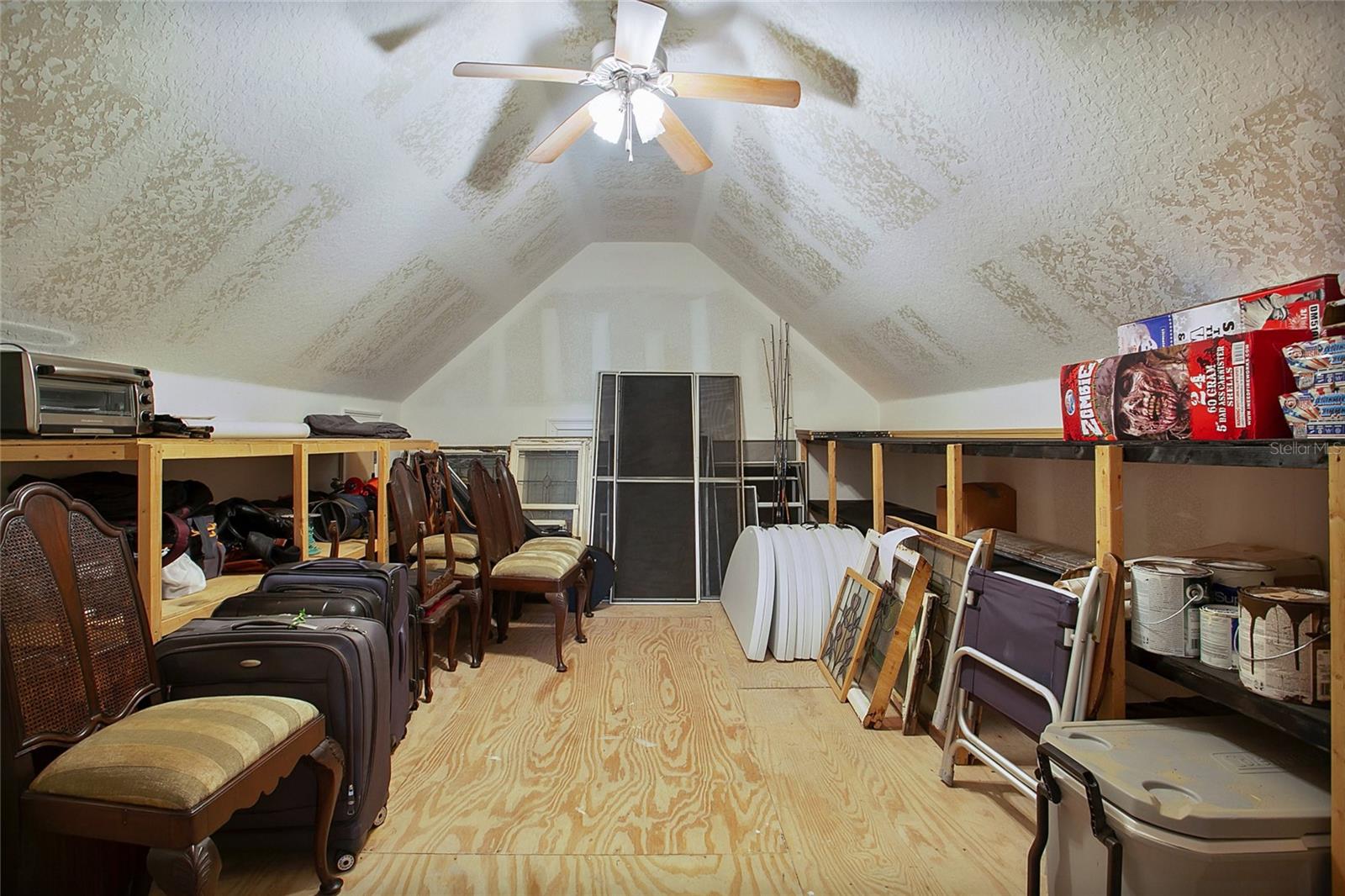 RIVER OAKS - Residential