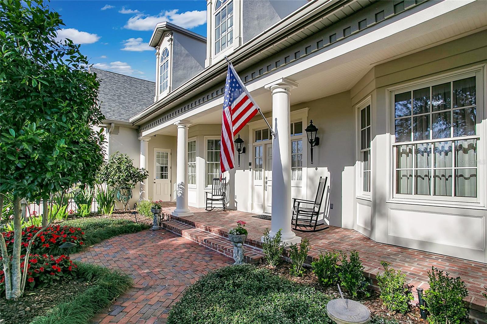 RIVER OAKS - Residential