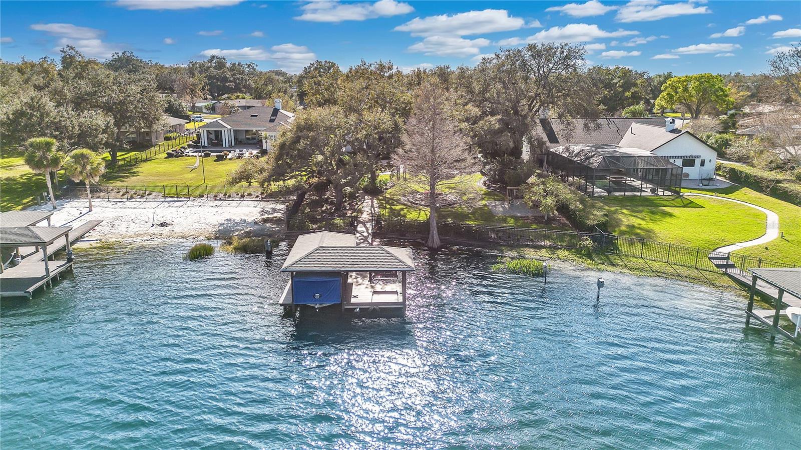 RIVER OAKS - Residential