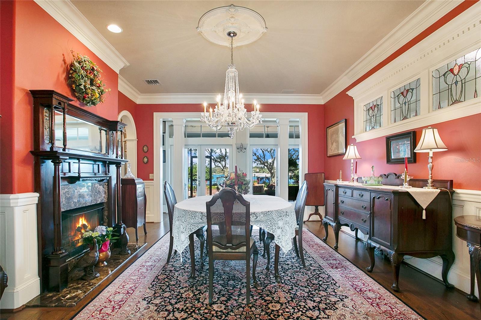 RIVER OAKS - Residential