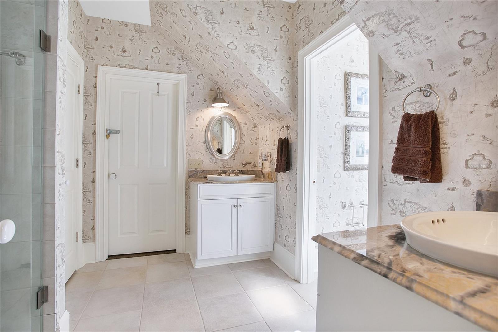 RIVER OAKS - Residential