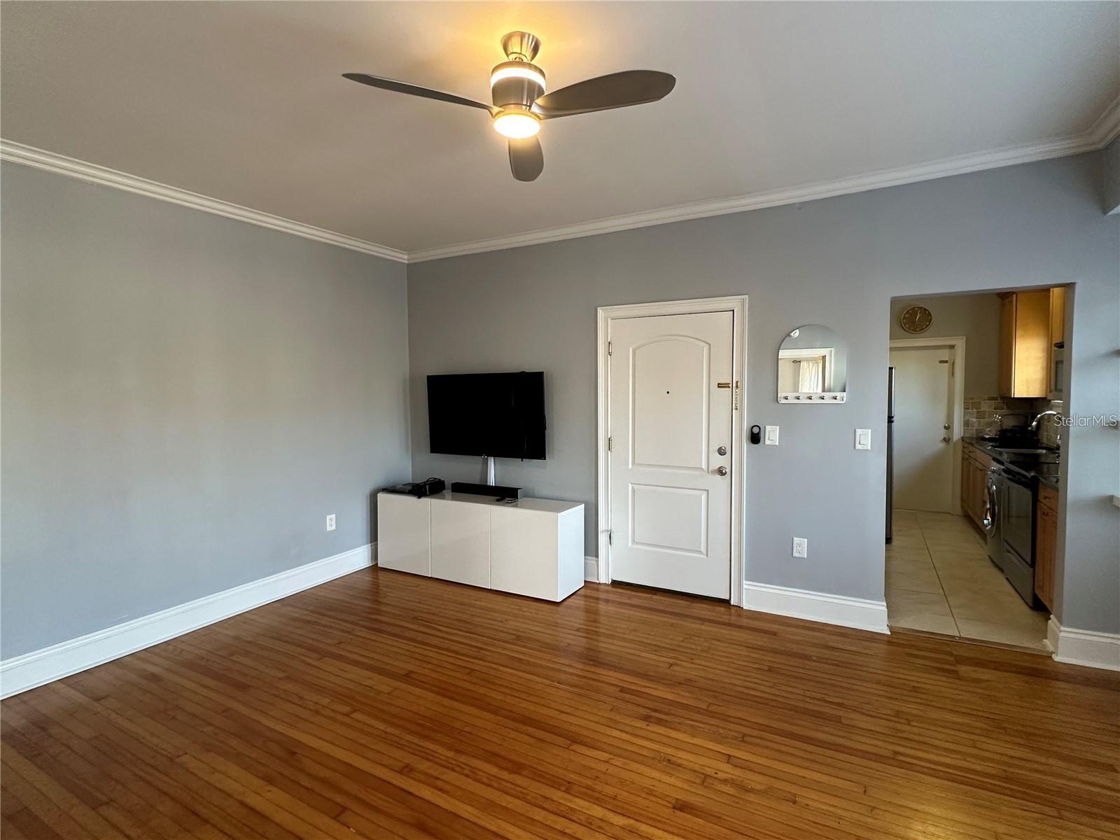 MELROSE LANDING CONDO - Residential Lease