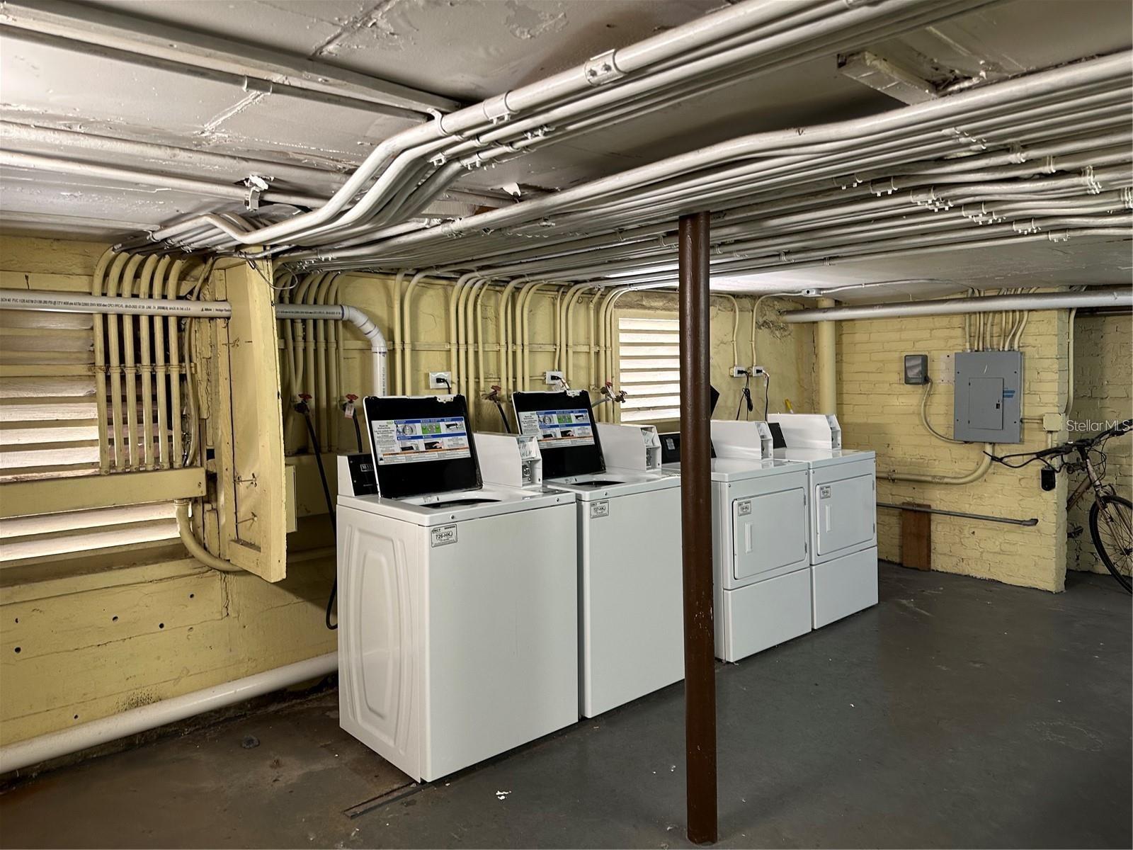 MELROSE LANDING CONDO - Residential Lease