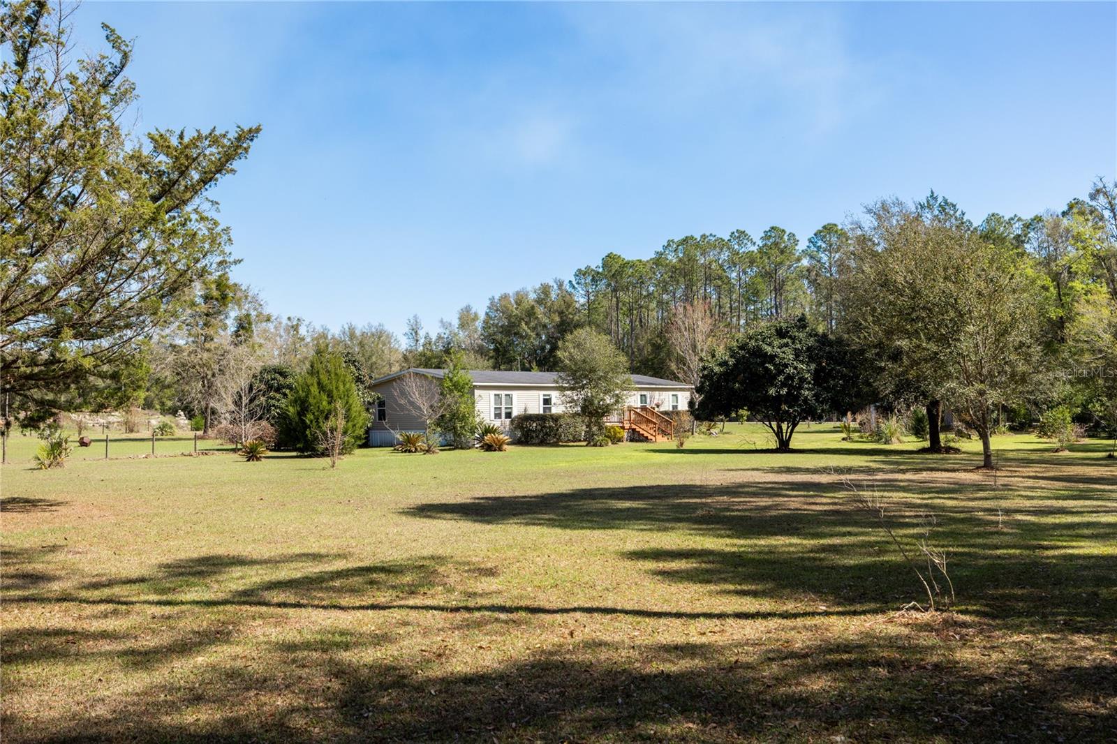 HIGH SPGS ESTATES UNIT II - Residential