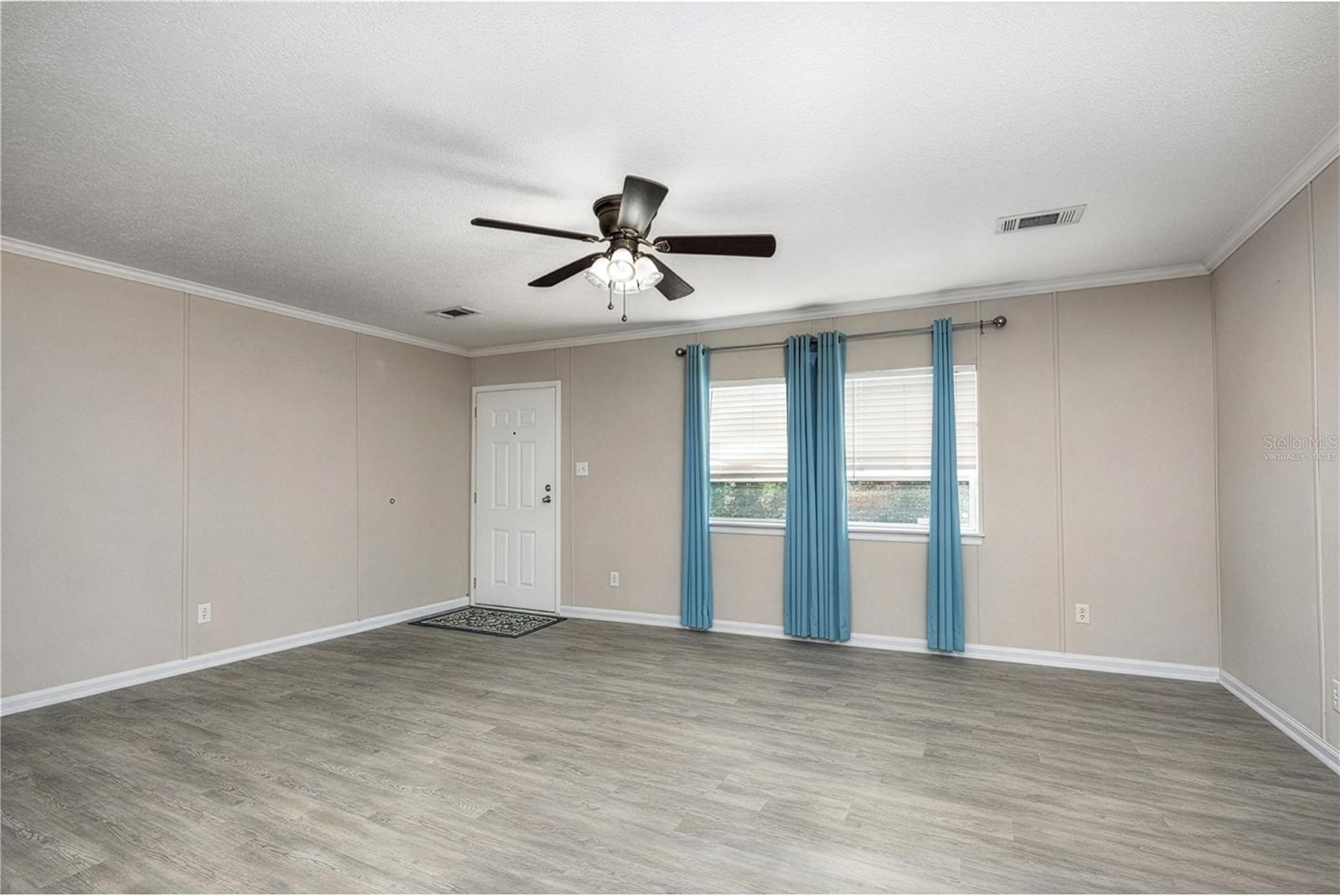 HIGH SPGS ESTATES UNIT II - Residential