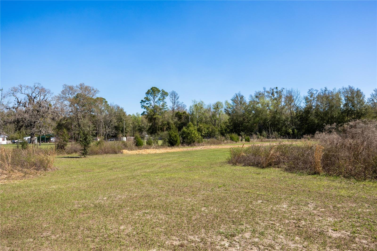 HIGH SPGS ESTATES UNIT II - Residential