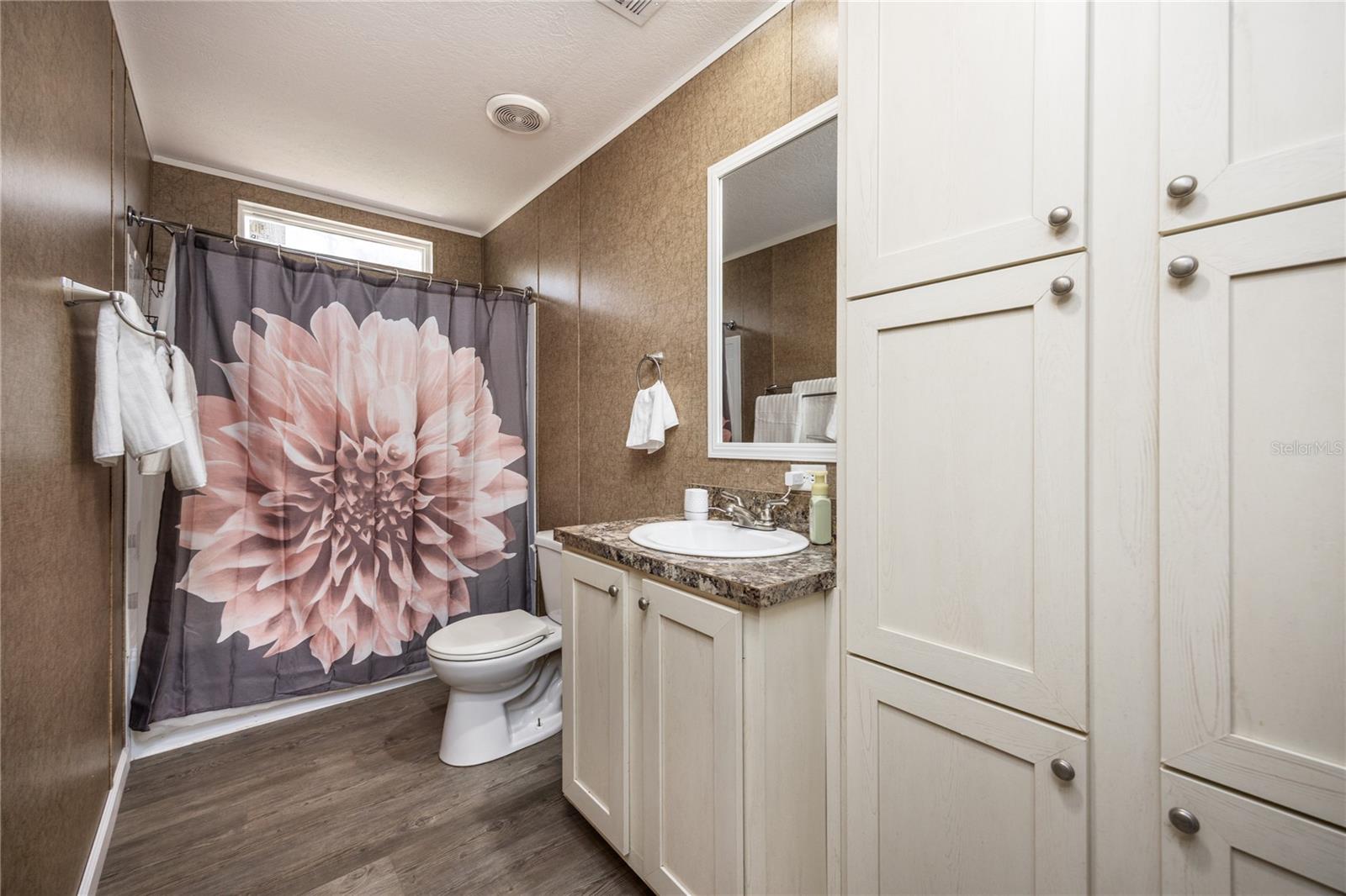 HIGH SPGS ESTATES UNIT II - Residential