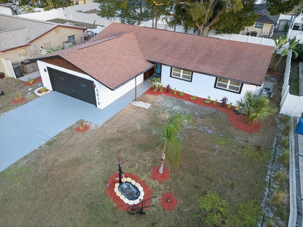 Photo of 5819 Tampa Shores Boulevard, Tampa, FL 33615 (MLS # TB8452483)