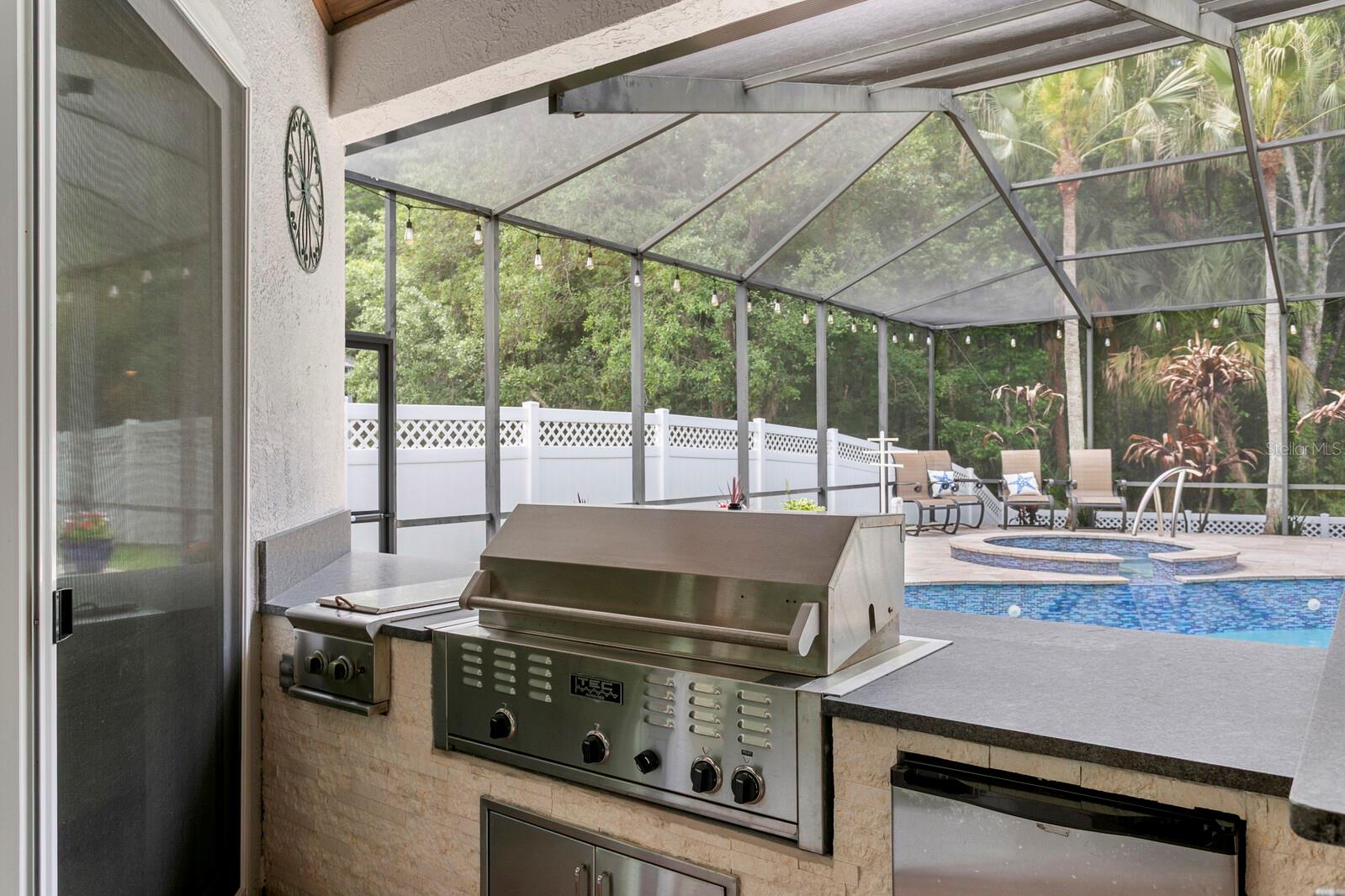 TAMPA PALMS AREA 4 PRCL 21 R - Residential