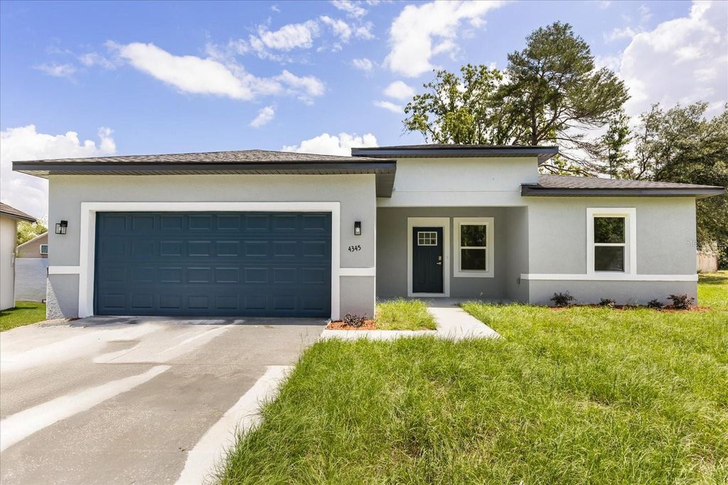 Photo of 4345 SW 143rd Ln Road, Ocala, FL 34473 (MLS # O6354044)