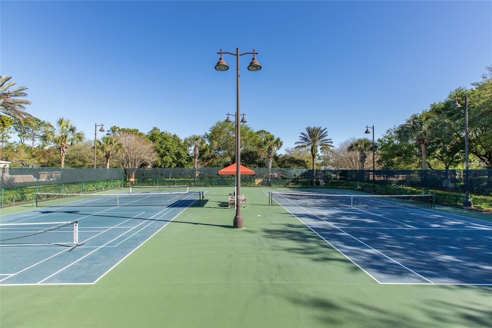 CHAMPIONS CLUB - Residential