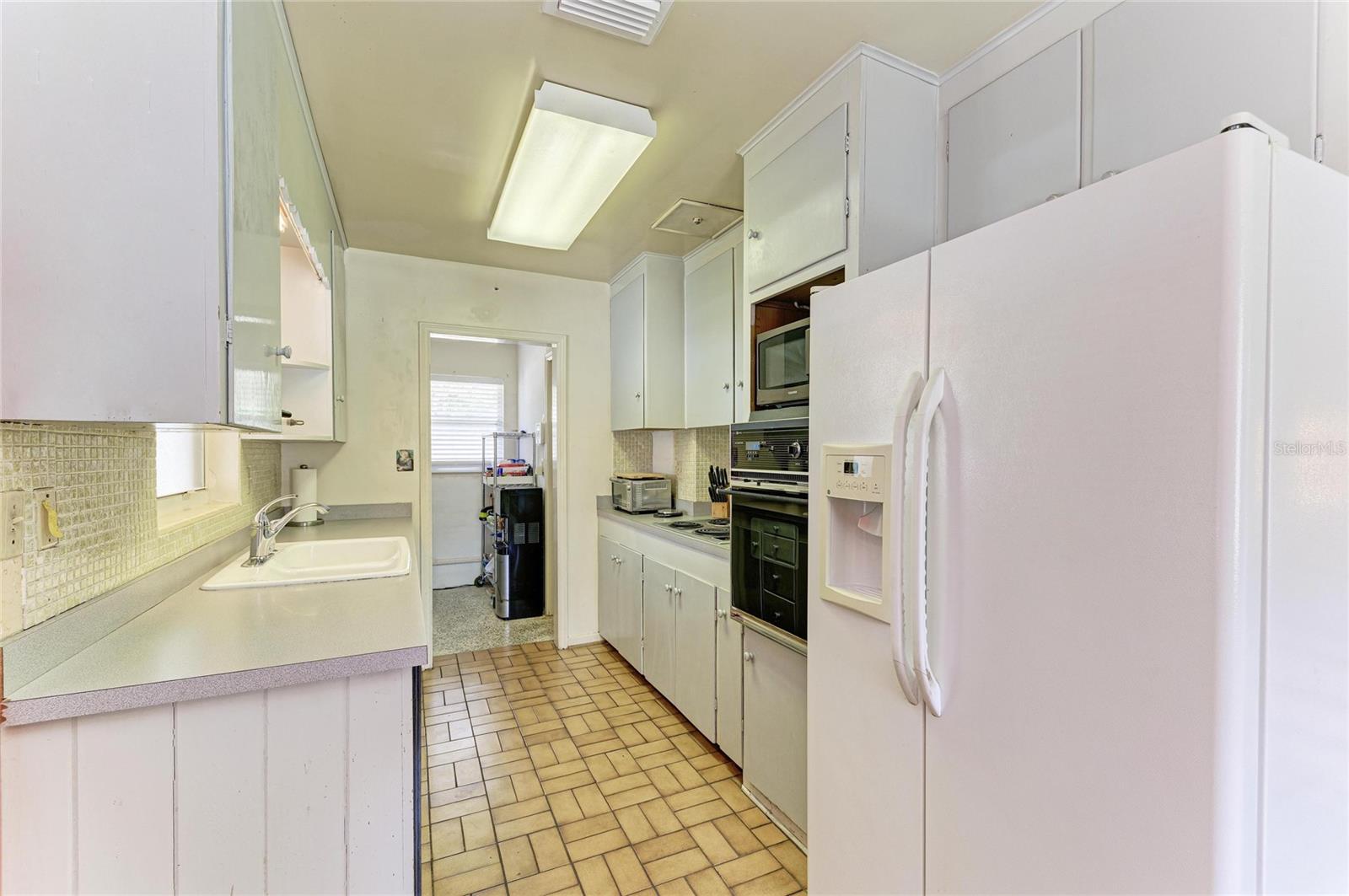 HOMELANDS DEV CORP SUB - Residential