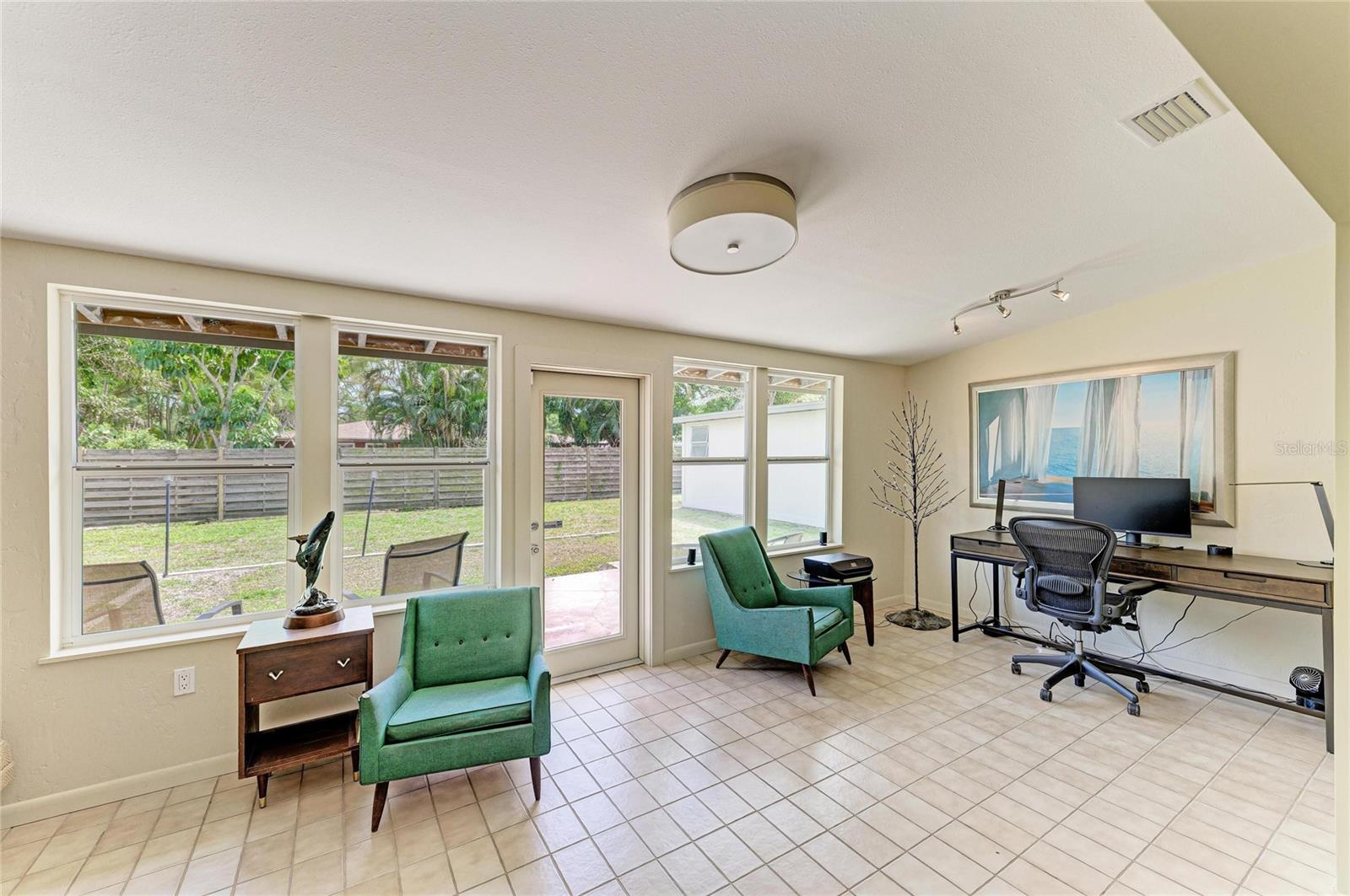 HOMELANDS DEV CORP SUB - Residential