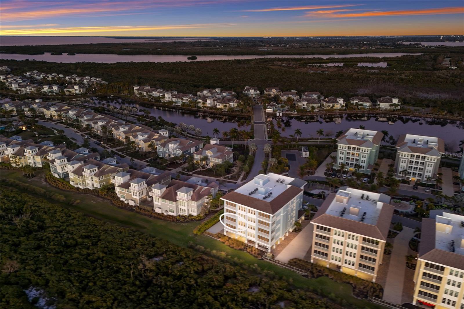 MARINA WALK ON ONE PARTICULAR HARBOUR 2 - Residential