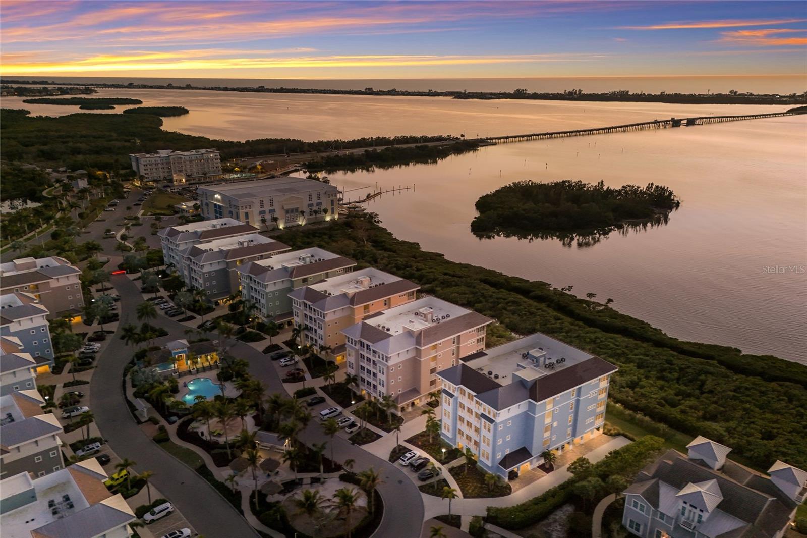 MARINA WALK ON ONE PARTICULAR HARBOUR 2 - Residential