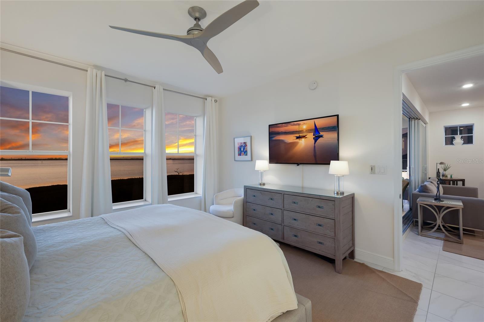 MARINA WALK ON ONE PARTICULAR HARBOUR 2 - Residential