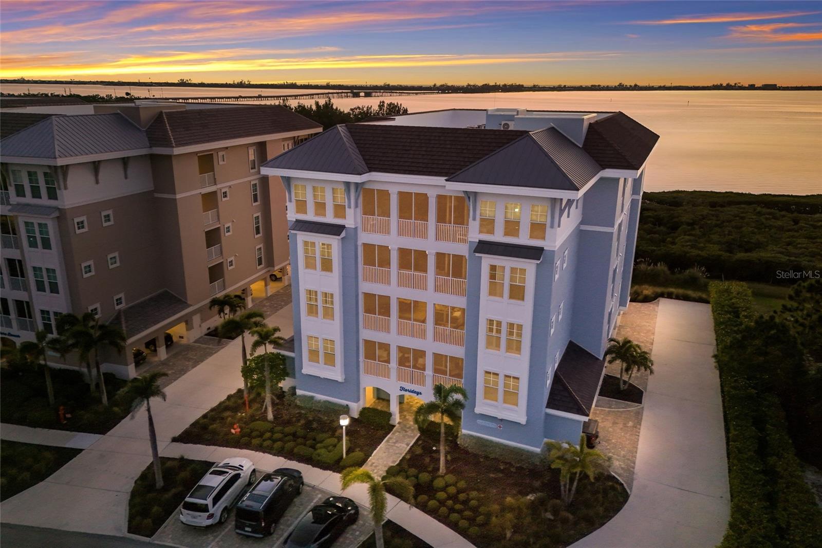 MARINA WALK ON ONE PARTICULAR HARBOUR 2 - Residential