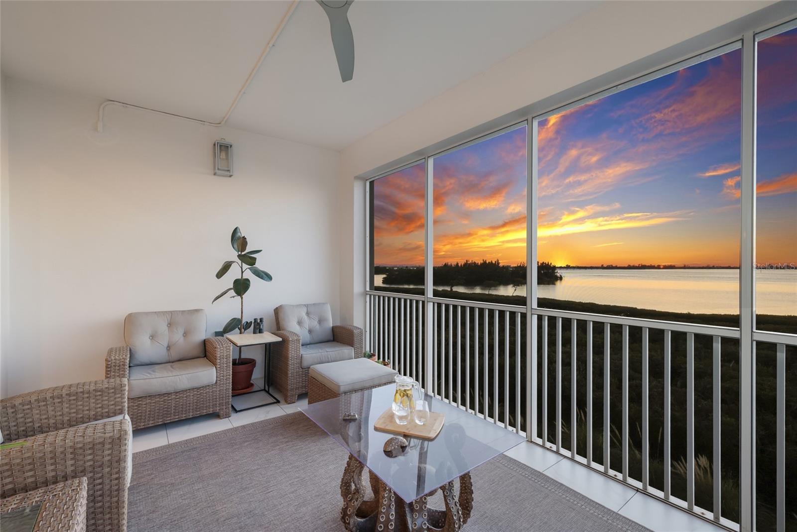 MARINA WALK ON ONE PARTICULAR HARBOUR 2 - Residential