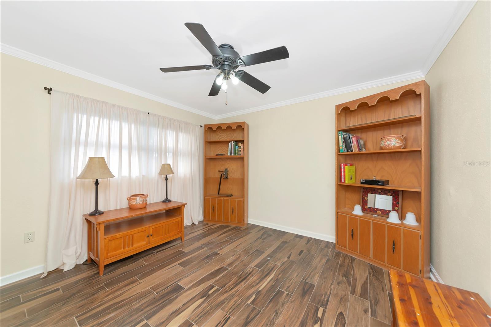 BENT TREE VILLAGE - Residential