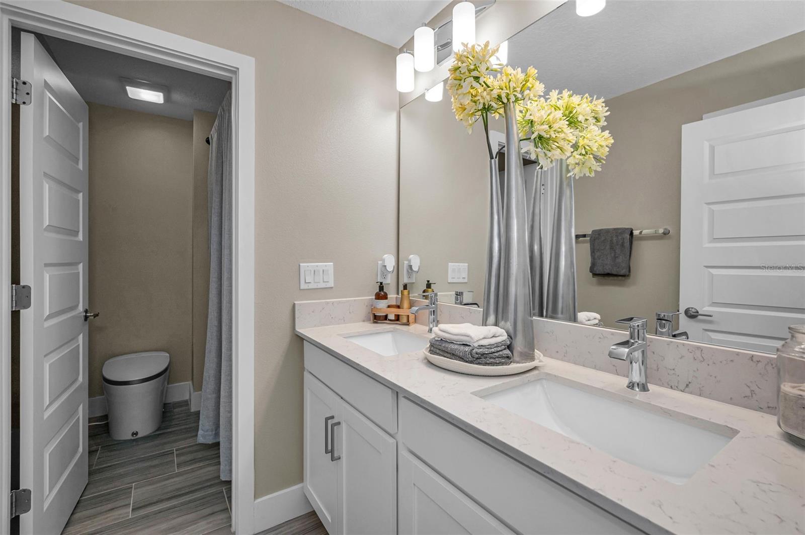BRYANT SQUARE - Residential