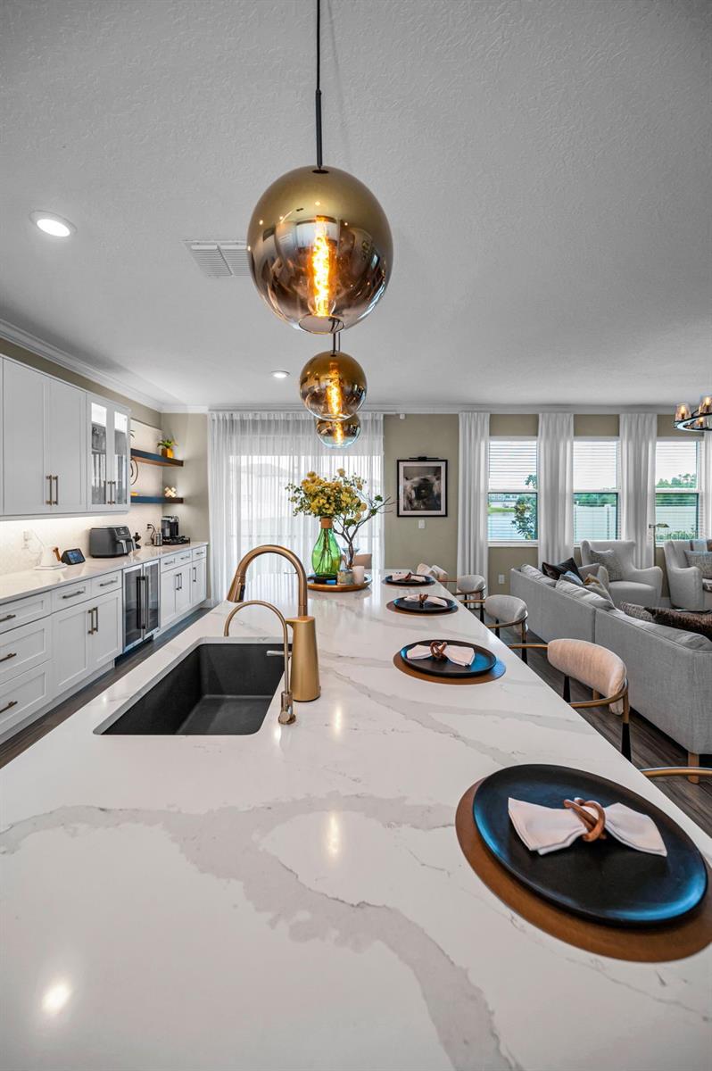 BRYANT SQUARE - Residential