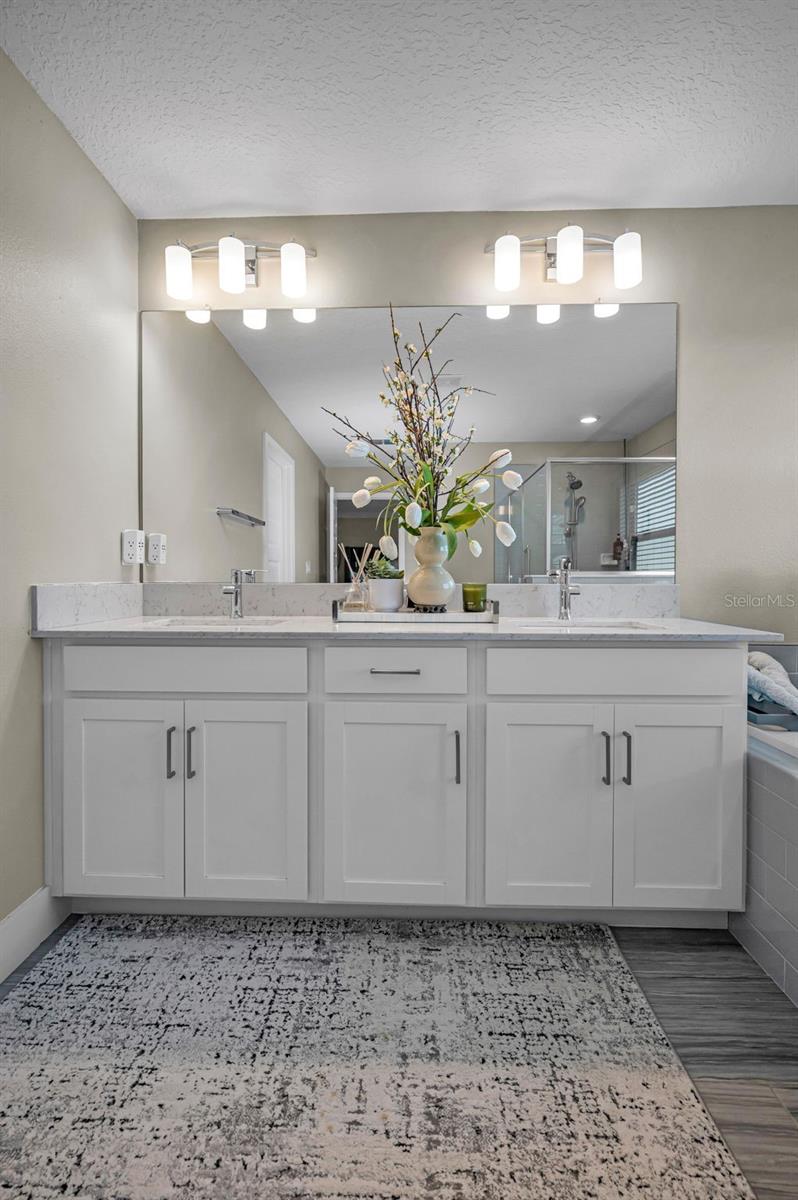 BRYANT SQUARE - Residential