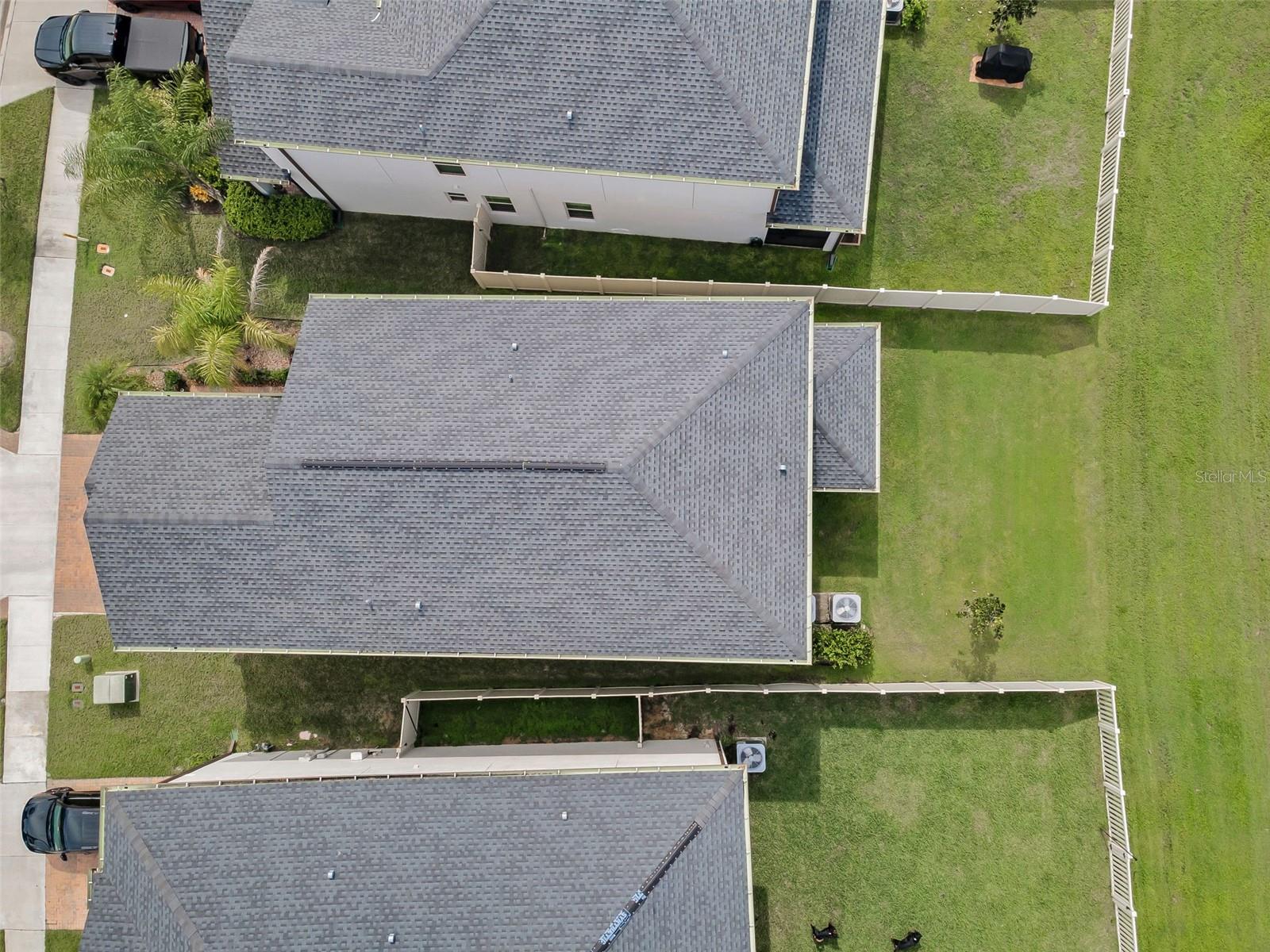 BRYANT SQUARE - Residential