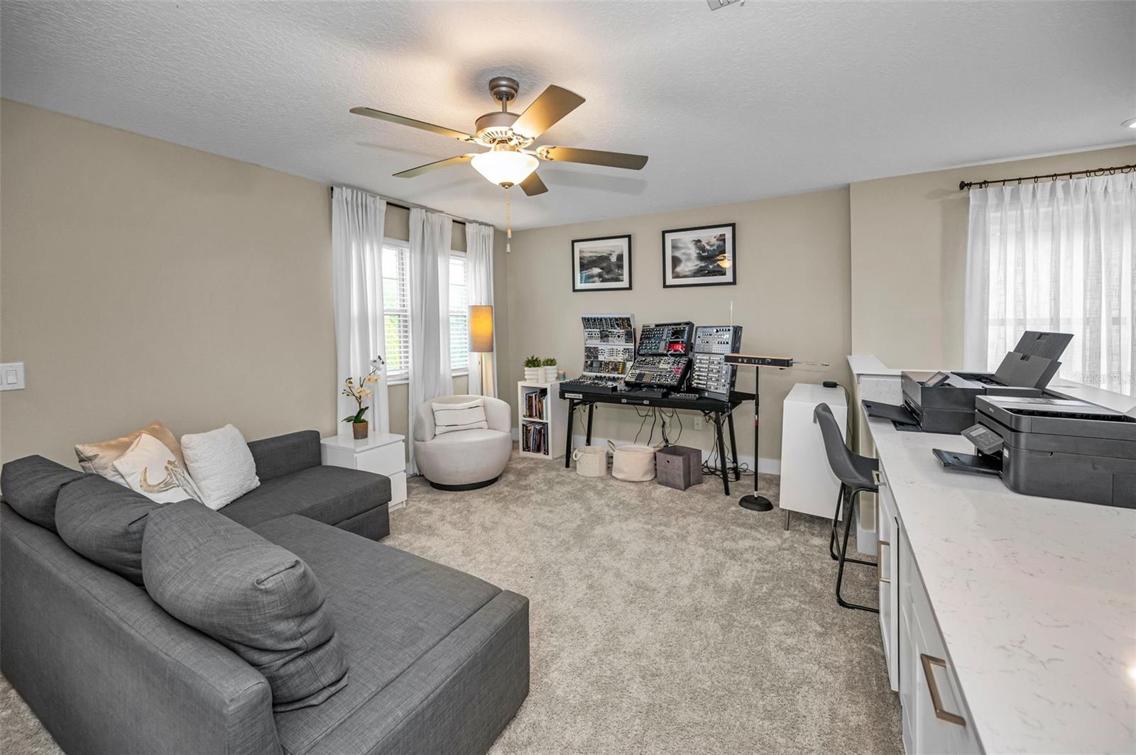 BRYANT SQUARE - Residential
