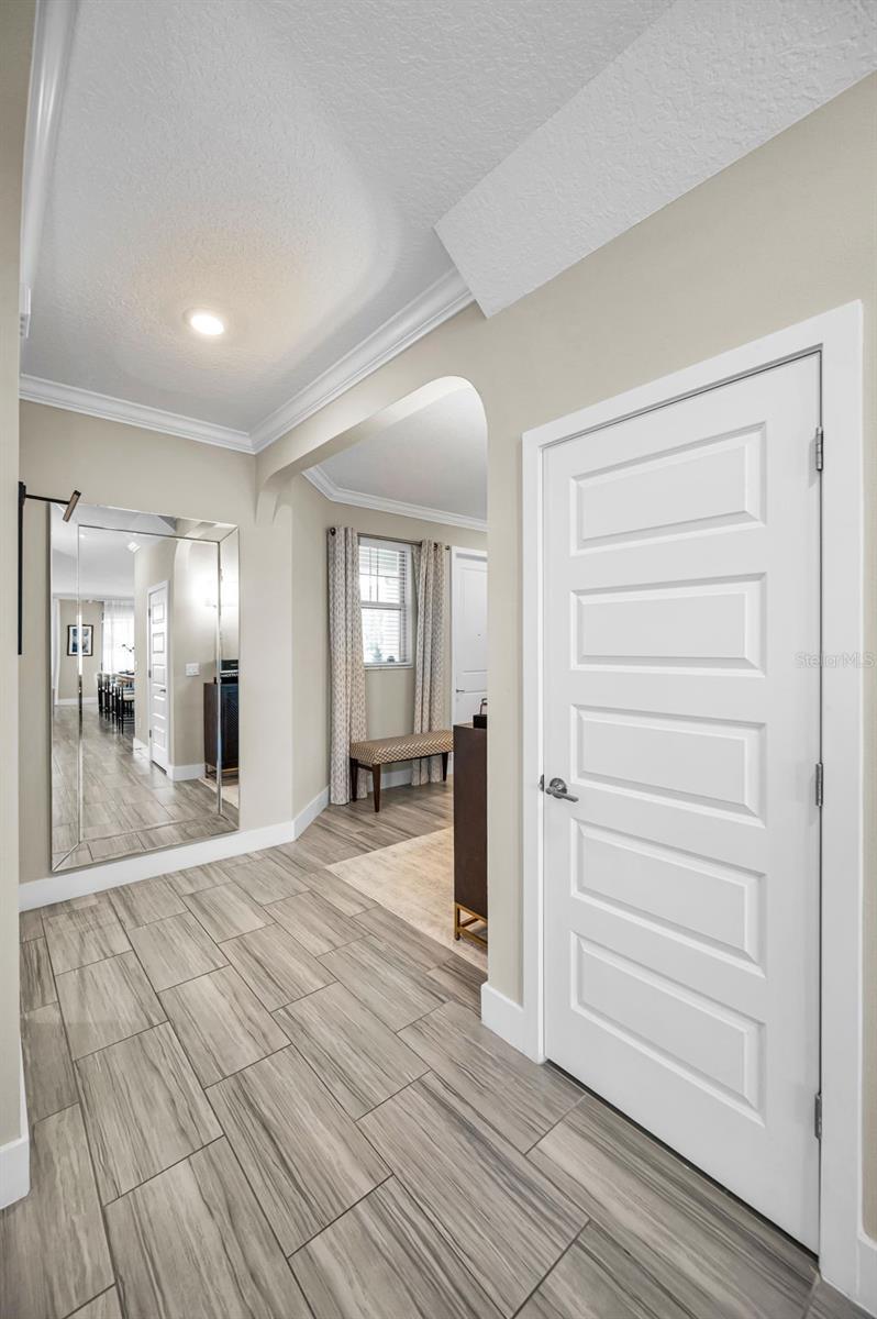 BRYANT SQUARE - Residential