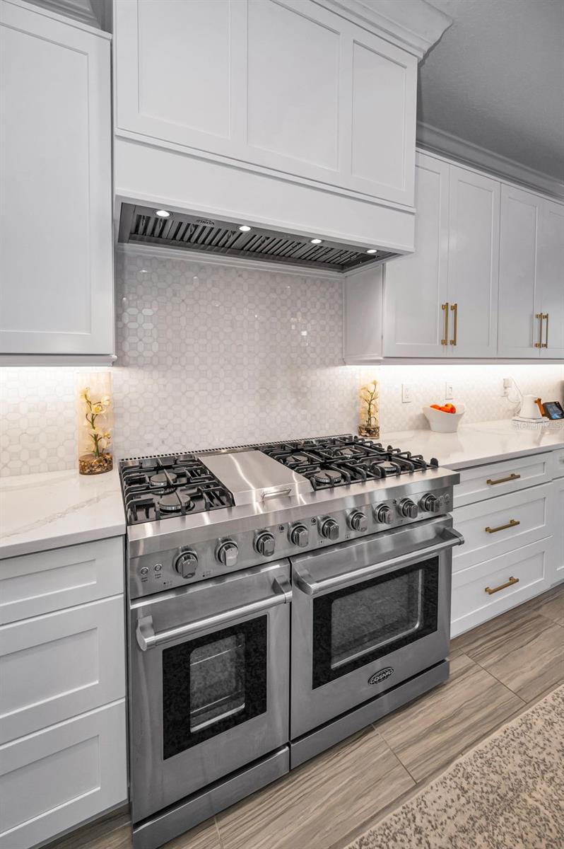 BRYANT SQUARE - Residential