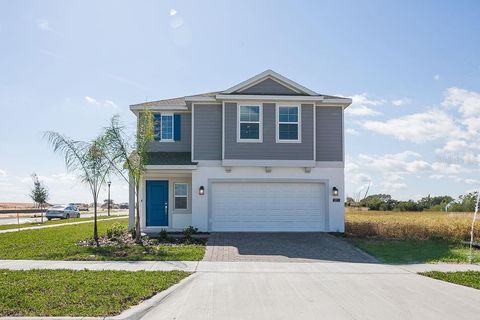 Photo of 2821 Armstrong Avenue, Clermont, FL 34714 (MLS # O6418767)