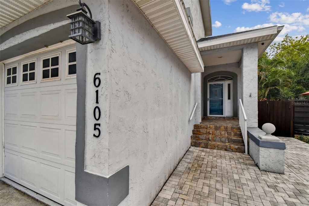 Photo of 6105 S Elkins Avenue, Tampa, FL 33611 (MLS # TB8434189)