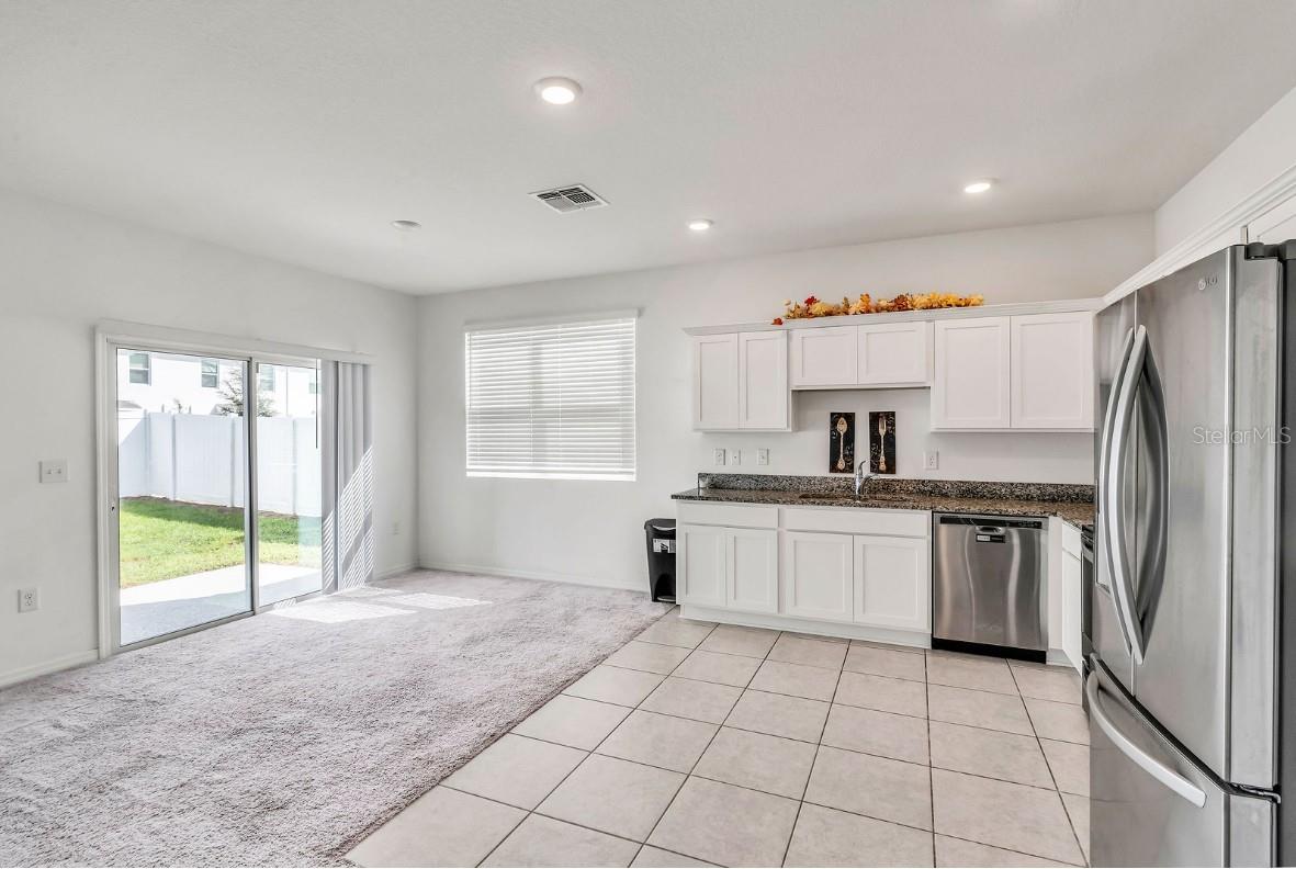 MADISON PLACE PH 2 - Residential Lease