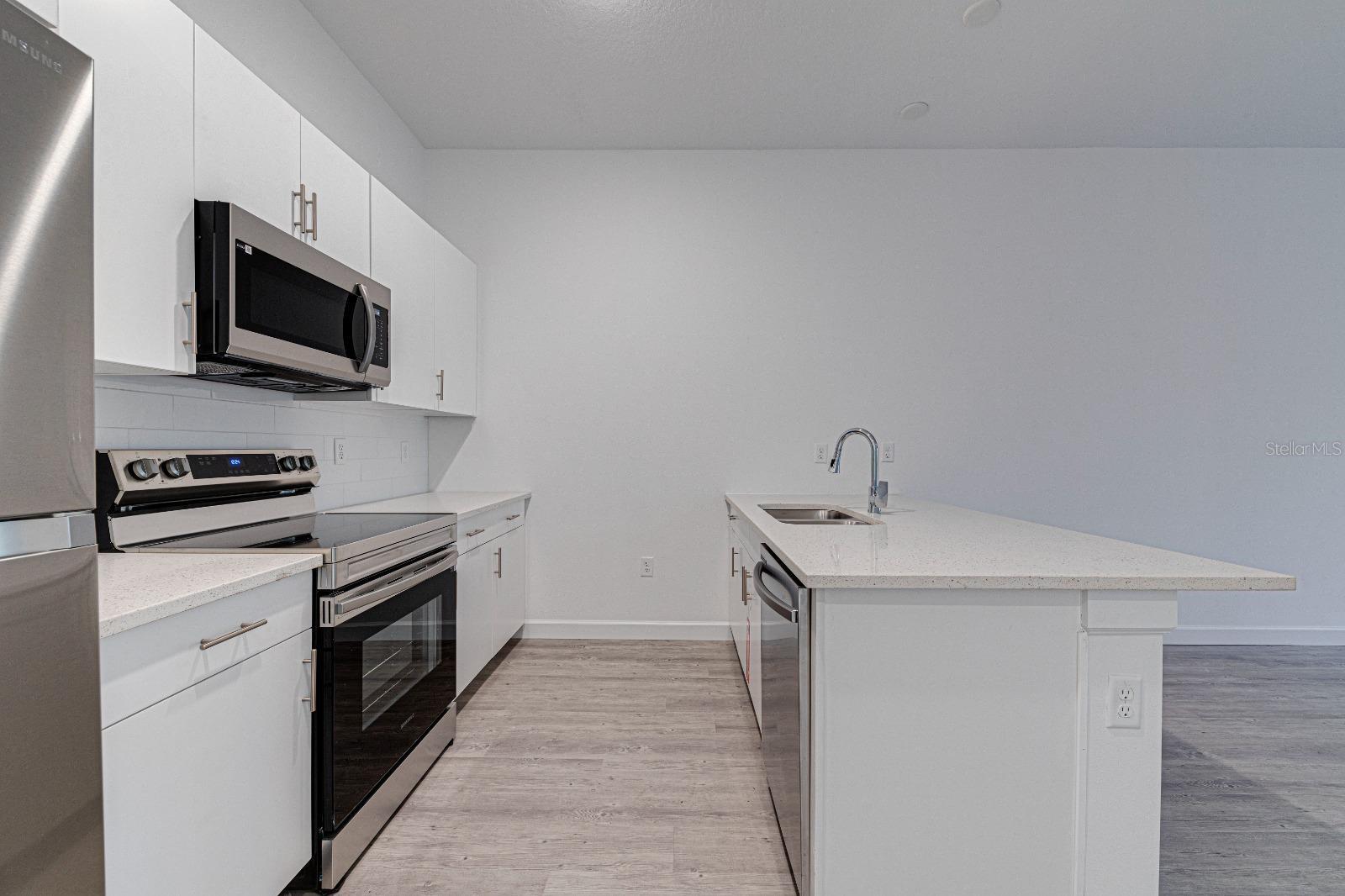 400 FAMAGUSTA DRIVE